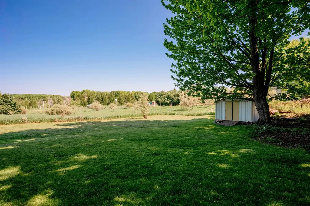 5875 Knight Road Union Township MI 49649
