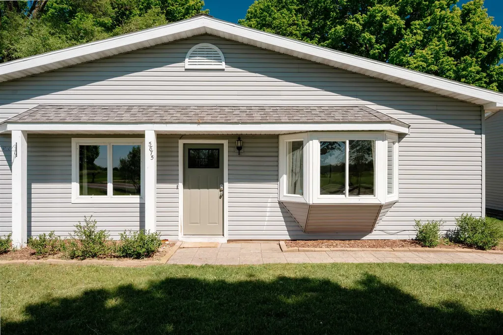 5875 Knight Road Union Township MI 49649