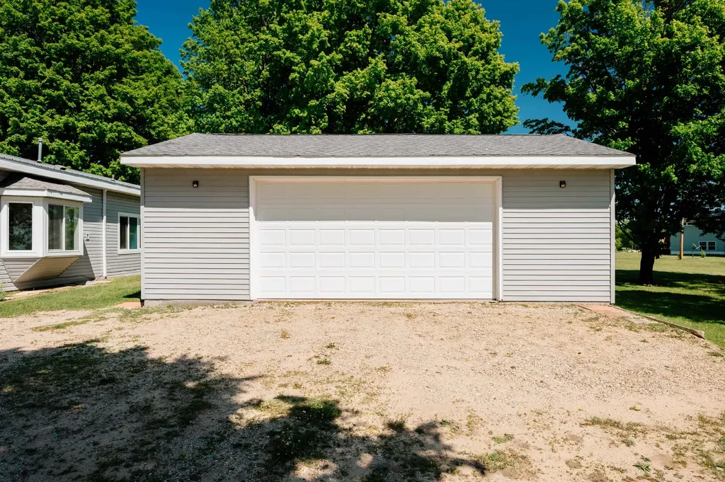 5875 Knight Road Union Township MI 49649