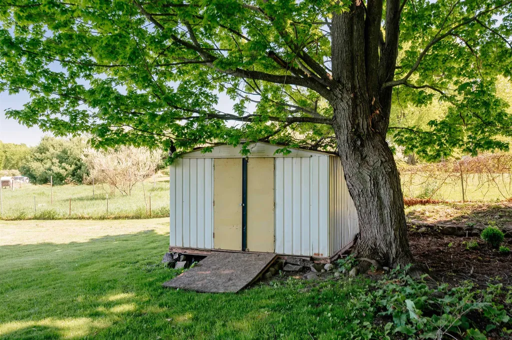 5875 Knight Road Union Township MI 49649
