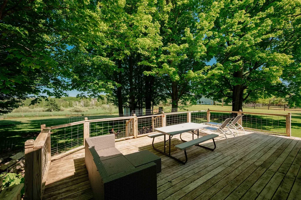 5875 Knight Road Union Township MI 49649