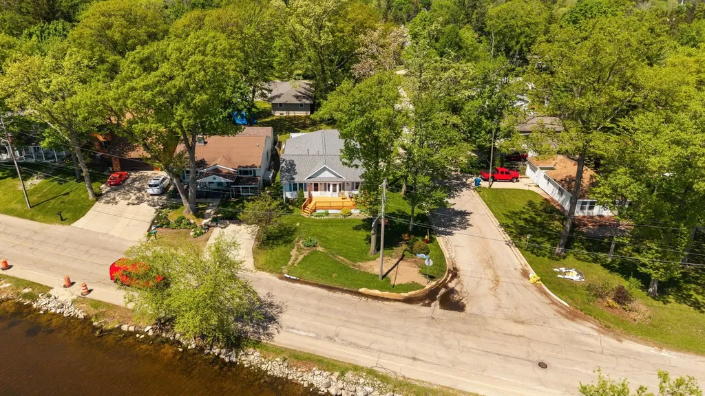 1902 North Boulevard Cadillac City MI 49601