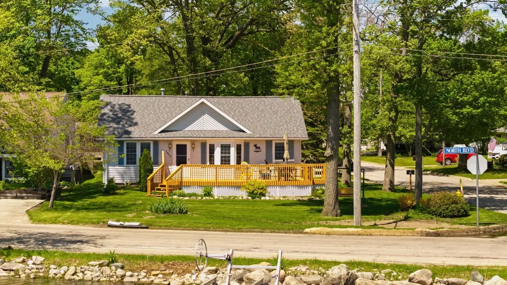 1902 North Boulevard Cadillac City MI 49601