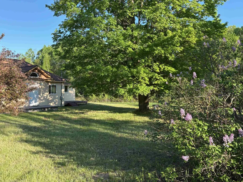 3037 Ballard Road Joyfield Township MI 49616