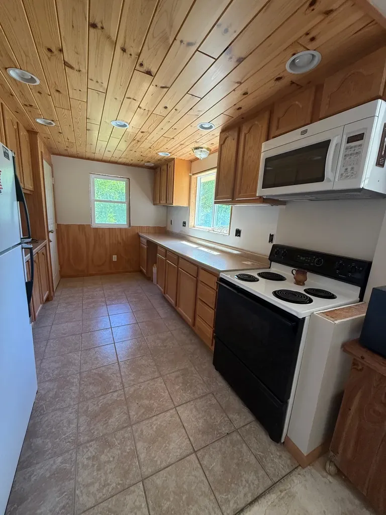 3037 Ballard Road Joyfield Township MI 49616