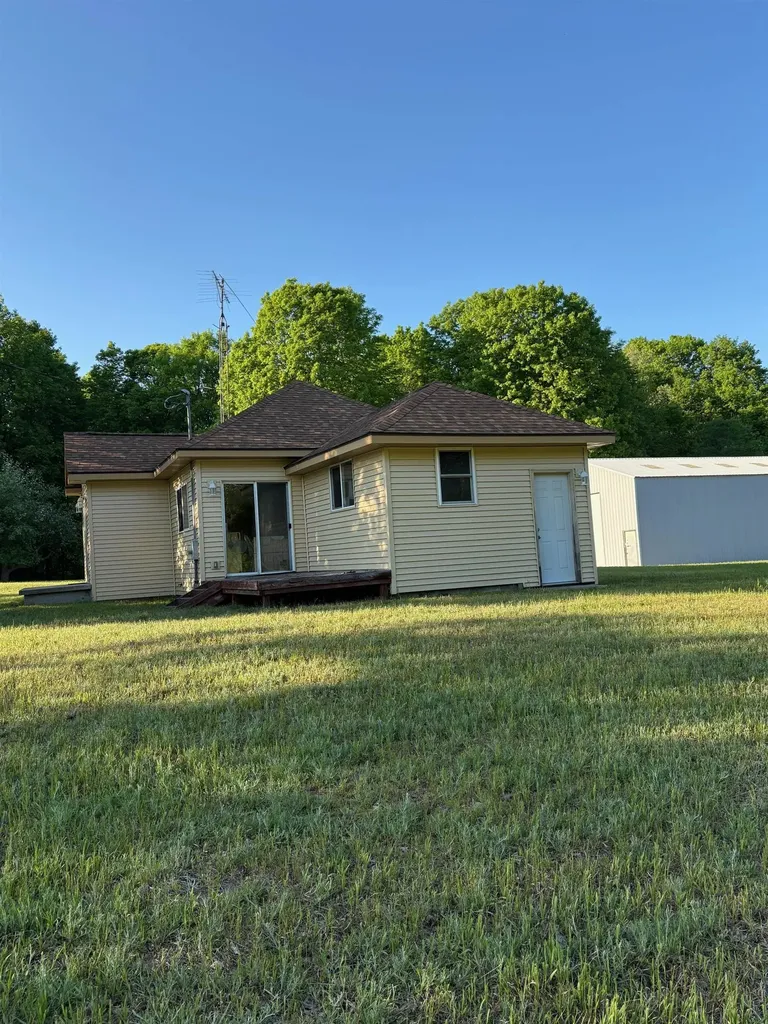 3037 Ballard Road Joyfield Township MI 49616