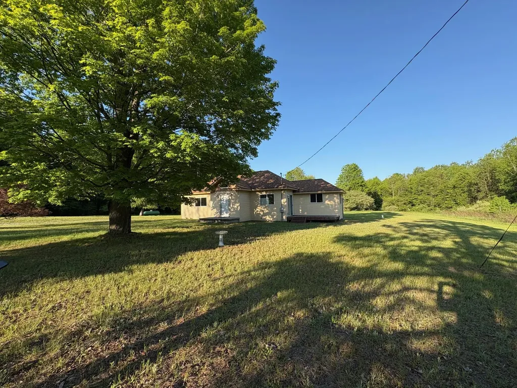 3037 Ballard Road Joyfield Township MI 49616