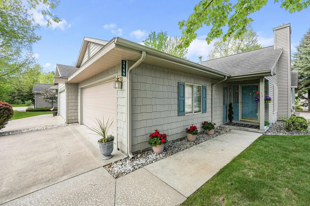 3149 Aspen Bluff Garfield Charter Township MI 49686