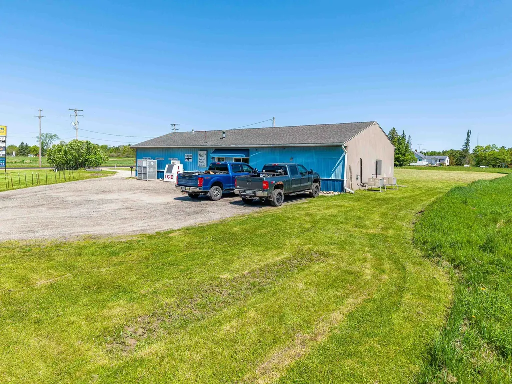 3519 E Sage Lake Road Hill Township MI 48635