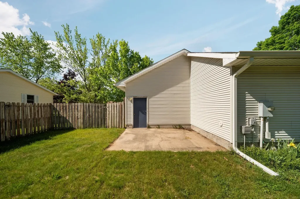 2007 Kaylyn Drive Clam Lake Township MI 49601