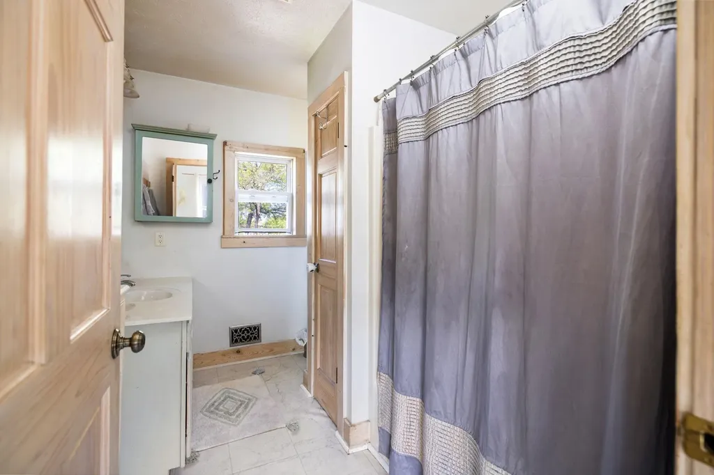 314 Barlow Street Traverse City City MI 49686