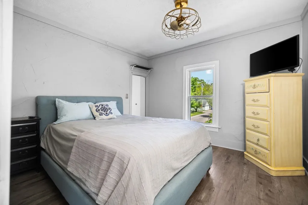314 Barlow Street Traverse City City MI 49686