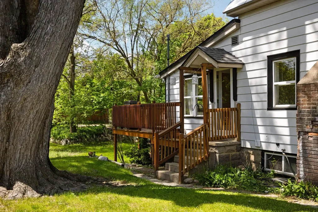314 Barlow Street Traverse City City MI 49686