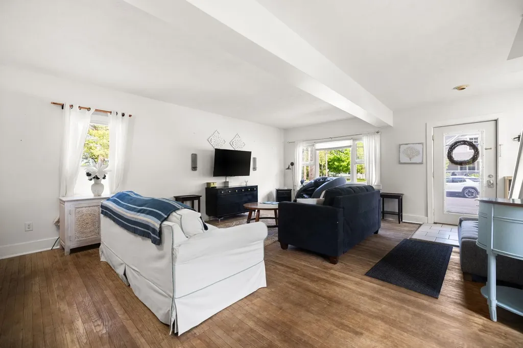 314 Barlow Street Traverse City City MI 49686