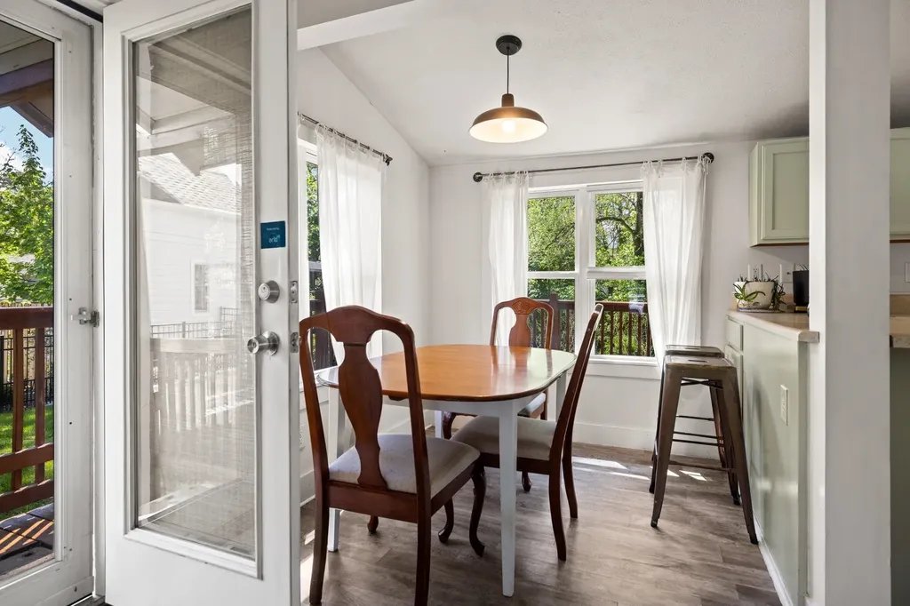 314 Barlow Street Traverse City City MI 49686