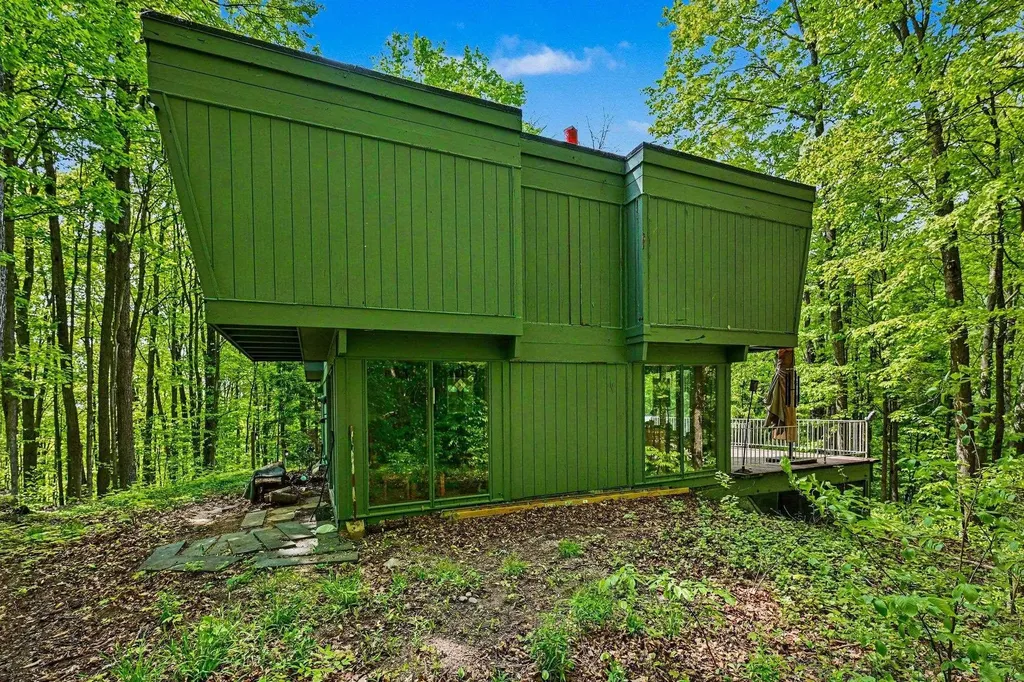 6609 Wasservalden Strasse Custer Township MI 49615