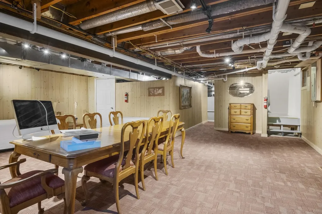 11537 Bluff Road Peninsula Township MI 49686