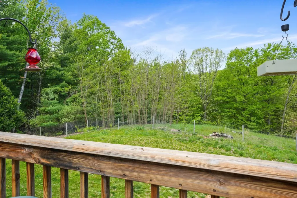 3595 Yorkshire Drive East Bay Township MI 49686