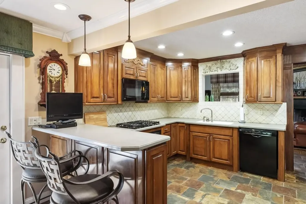 214 Newman Street Charlevoix Township MI 49720