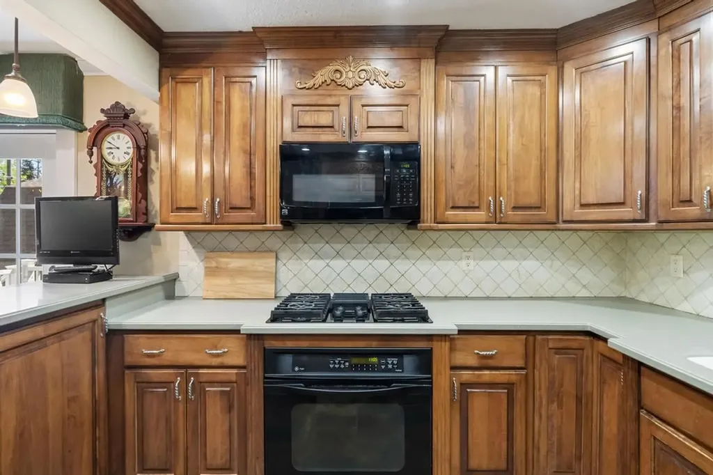 214 Newman Street Charlevoix Township MI 49720