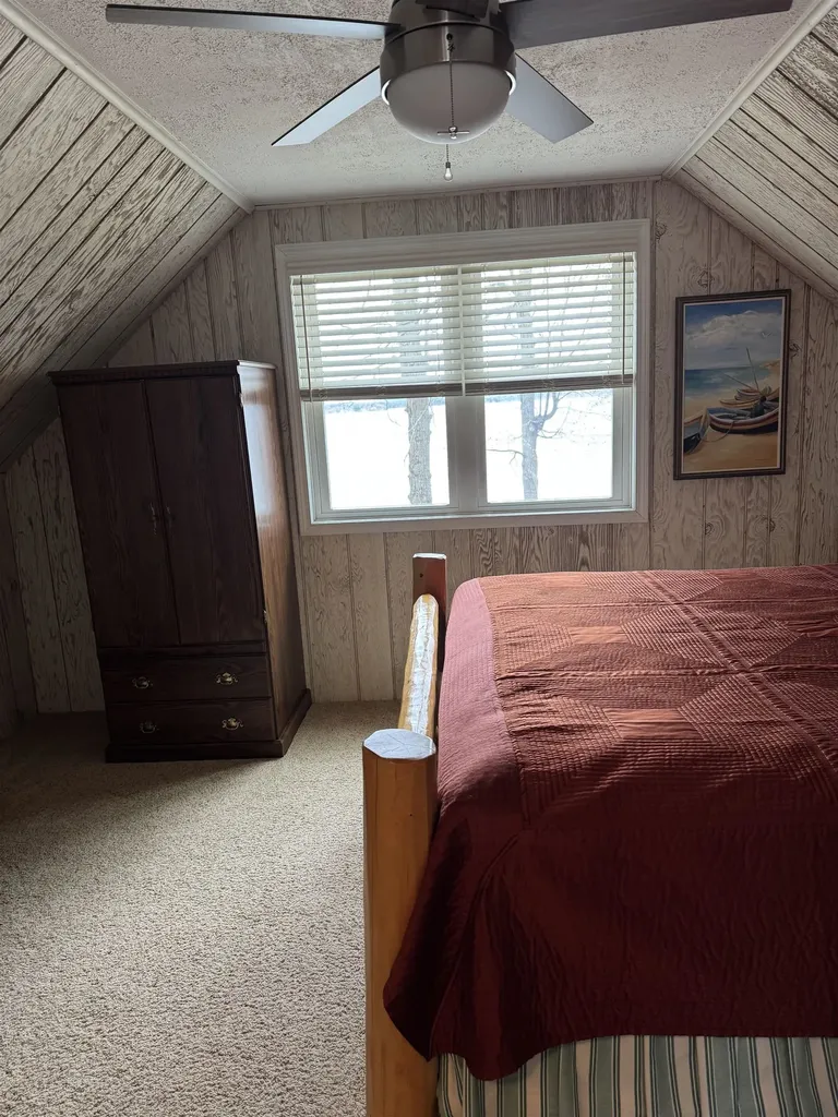 1504 S Birchaven Beach Lake Township MI 49651