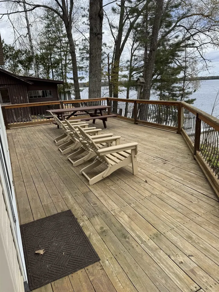 1504 S Birchaven Beach Lake Township MI 49651