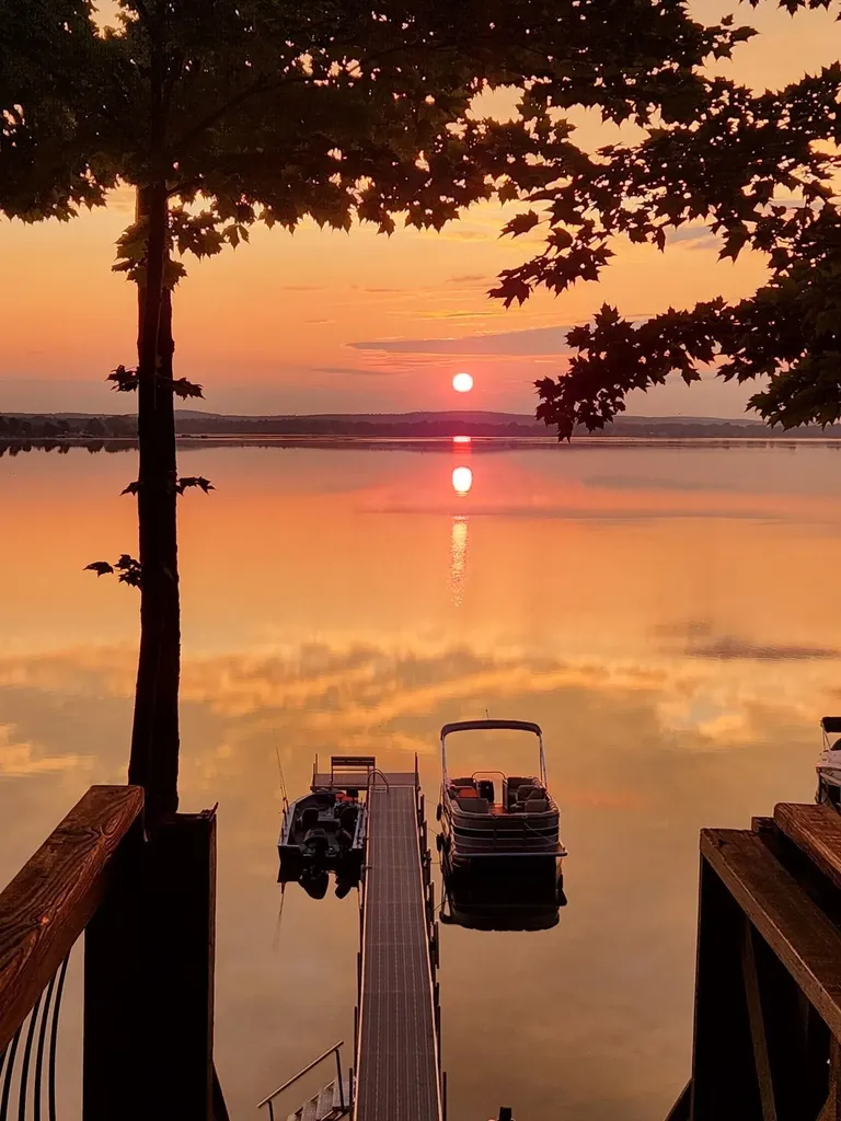 1504 S Birchaven Beach Lake Township MI 49651