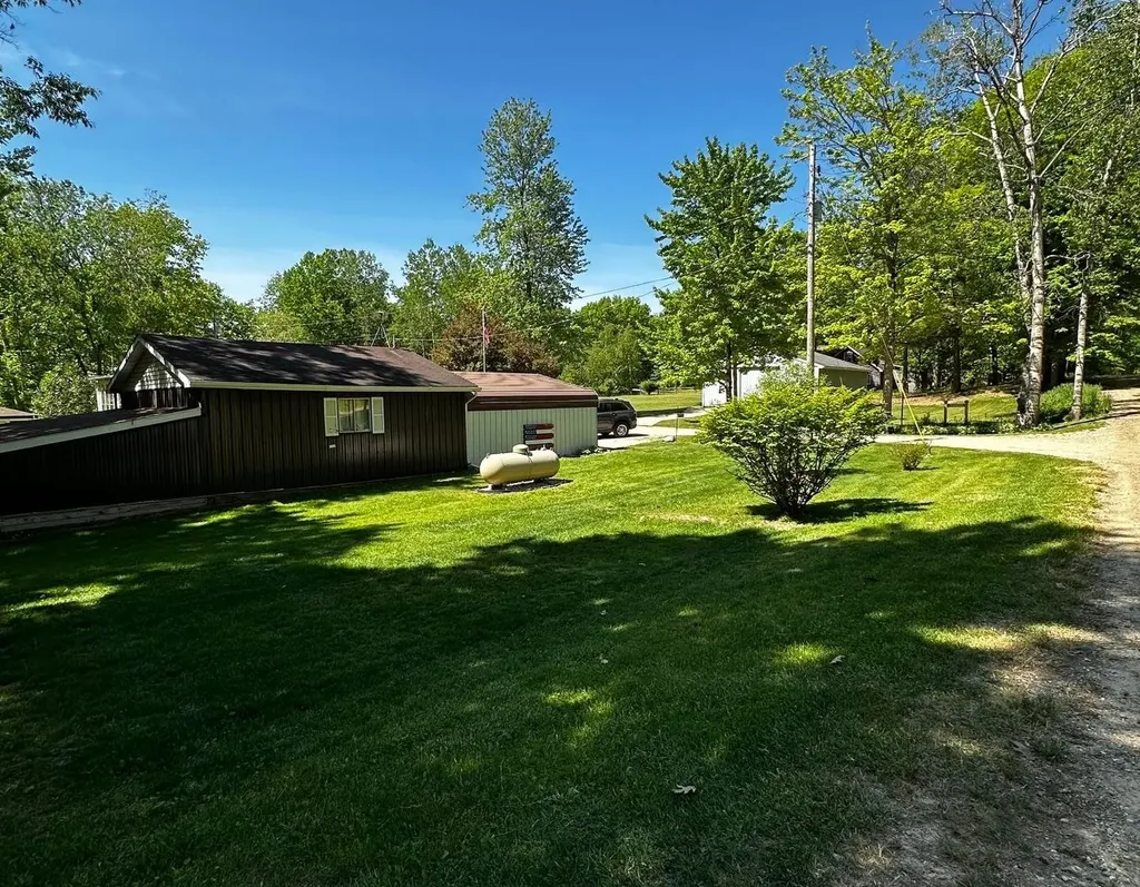 5778 Betty Lane Wheatland Township MI 49305