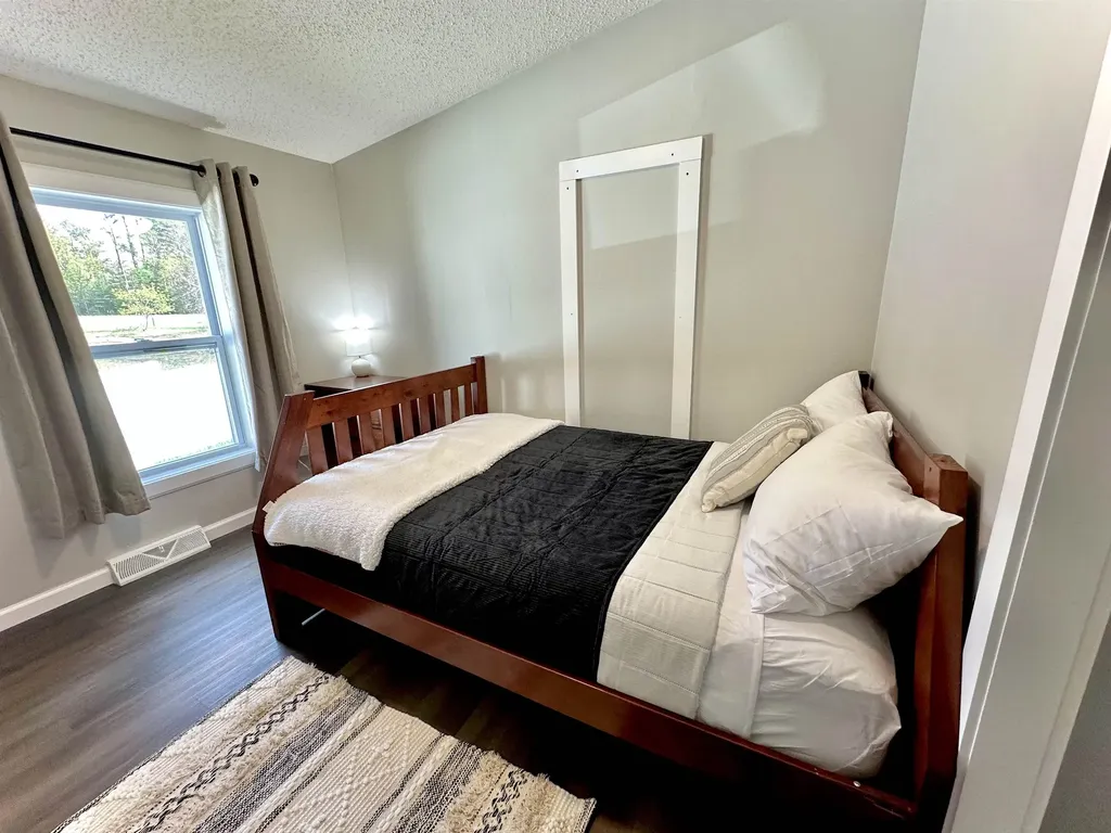 5472 Clubhouse Trail Gaylord City MI 49735
