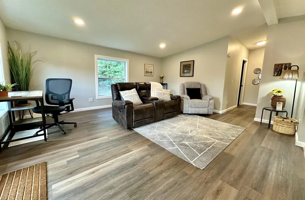 5472 Clubhouse Trail Gaylord City MI 49735