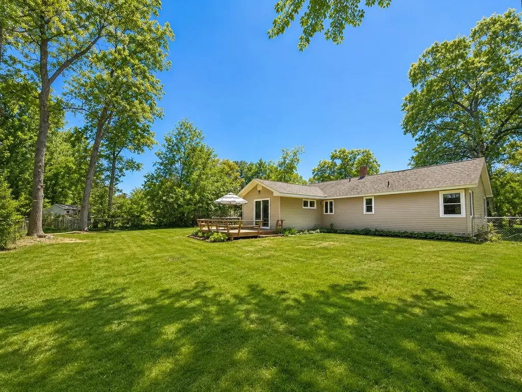 1865 Maple Drive East Bay Township MI 49686
