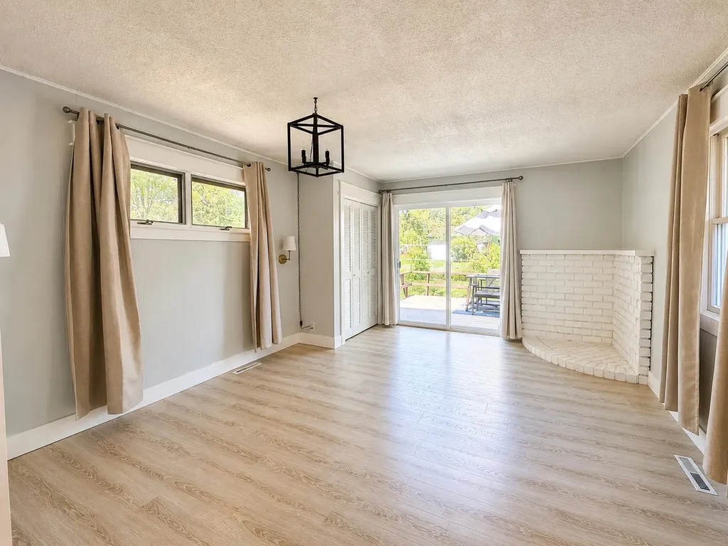 1865 Maple Drive East Bay Township MI 49686