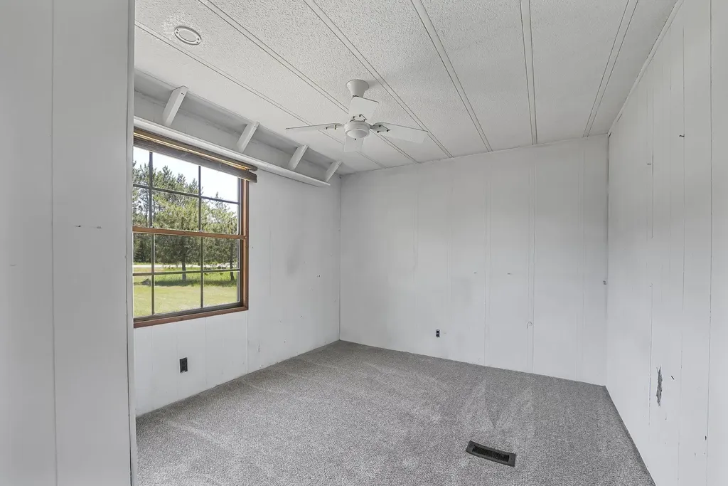 1124 W Eddy School Road Kearney Township MI 49615