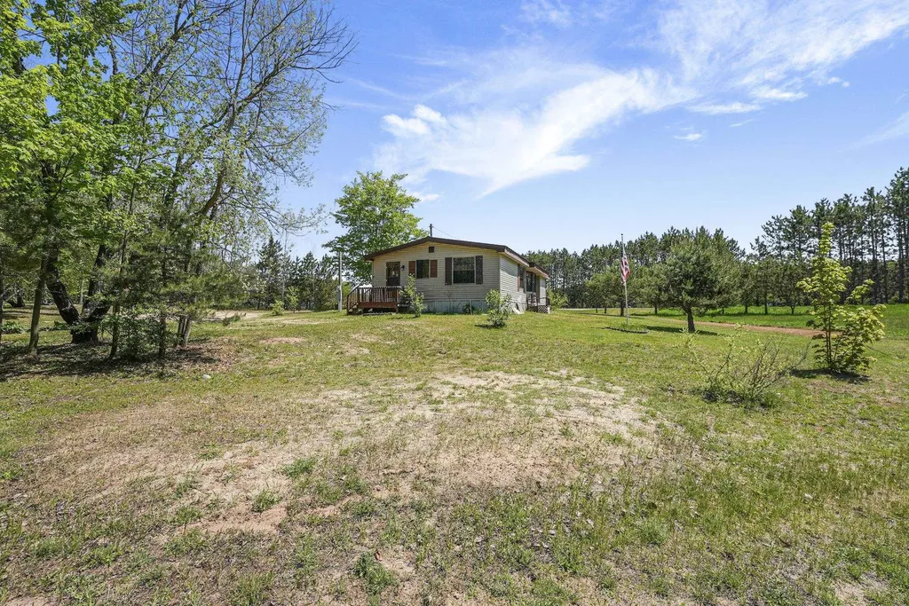 1124 W Eddy School Road Kearney Township MI 49615