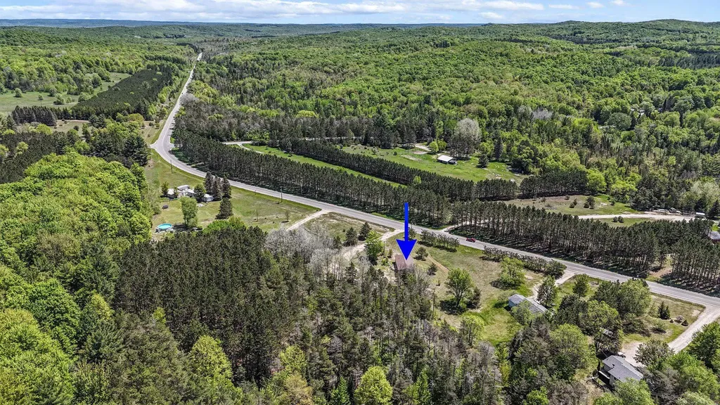 1124 W Eddy School Road Kearney Township MI 49615