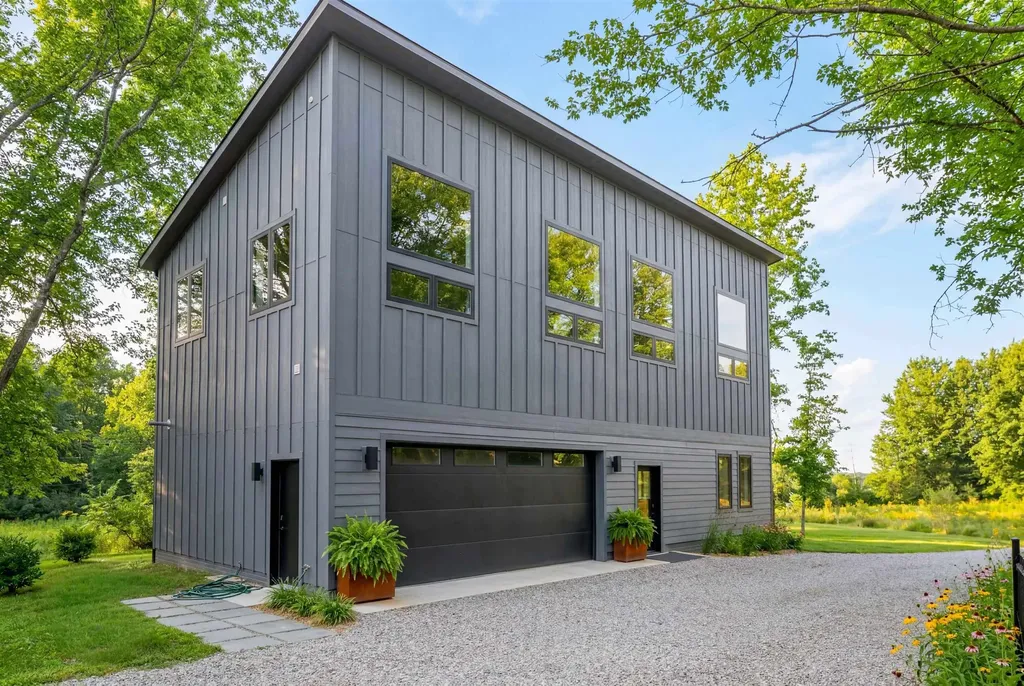 2810 Holiday Village Court East Bay Township MI 49686
