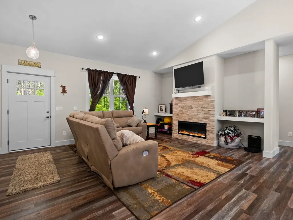 12623 S Fleetwood Court Empire Township MI 49630