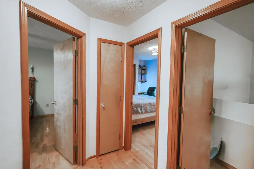 13686 Hedeen Drive Peninsula Township MI 49686