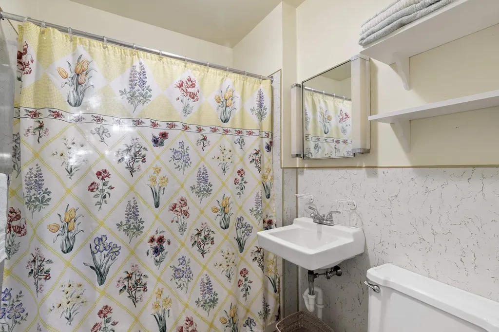 5328 Birch Trail Lake Township MI 49640