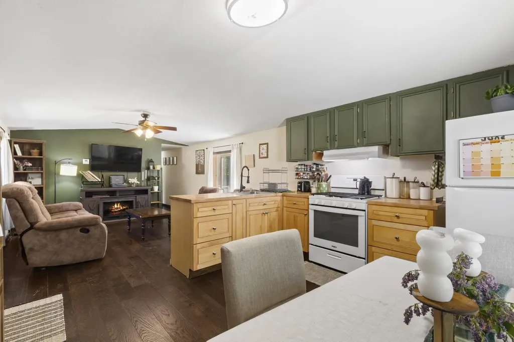 9077 Homestead Road Benzonia Township MI 49616