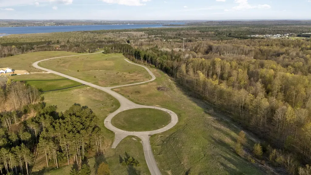 4910 Panorama Drive NW Clearwater Township MI 49676