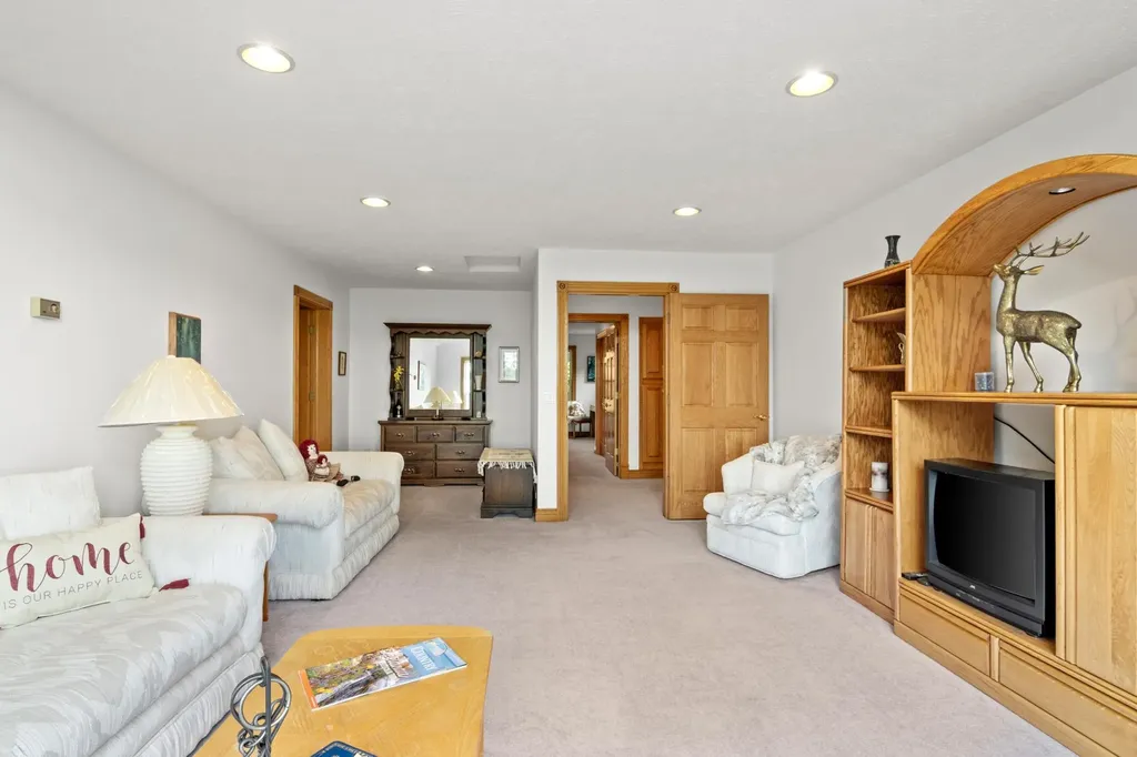 8401 S Sullivan Road Kasson Township MI 49621