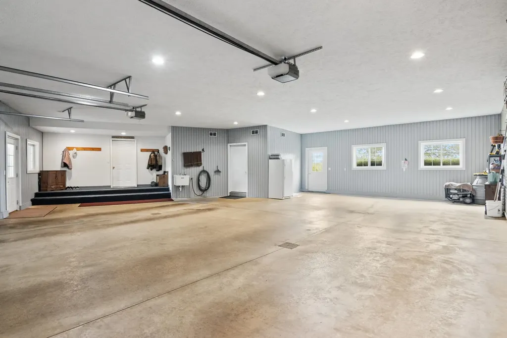 8401 S Sullivan Road Kasson Township MI 49621