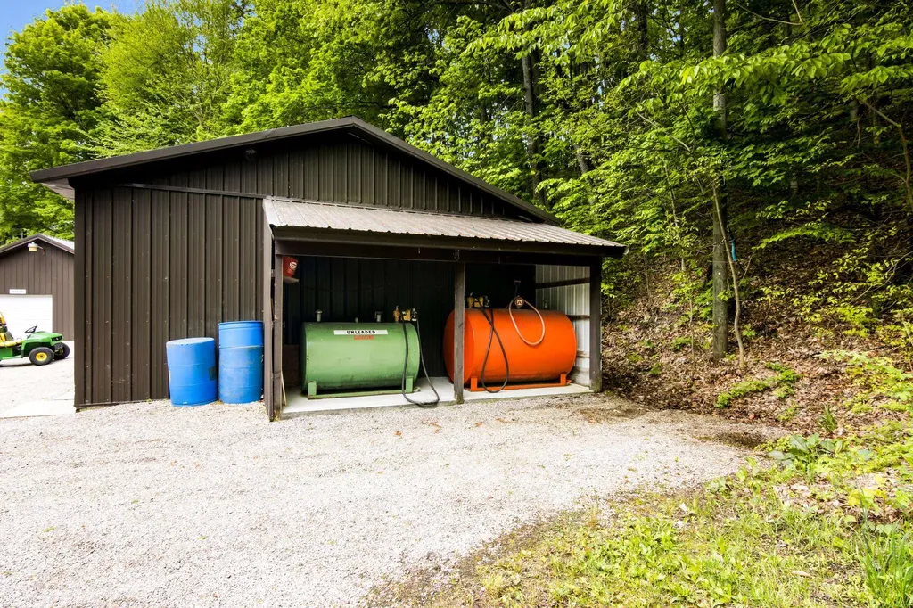 8401 S Sullivan Road Kasson Township MI 49621