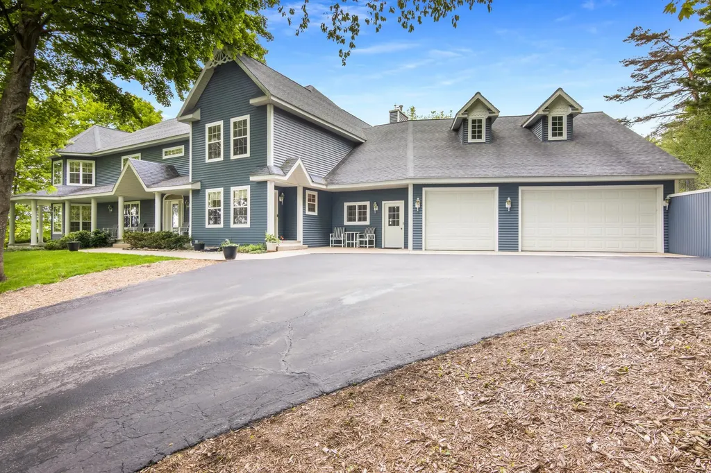 8401 S Sullivan Road Kasson Township MI 49621
