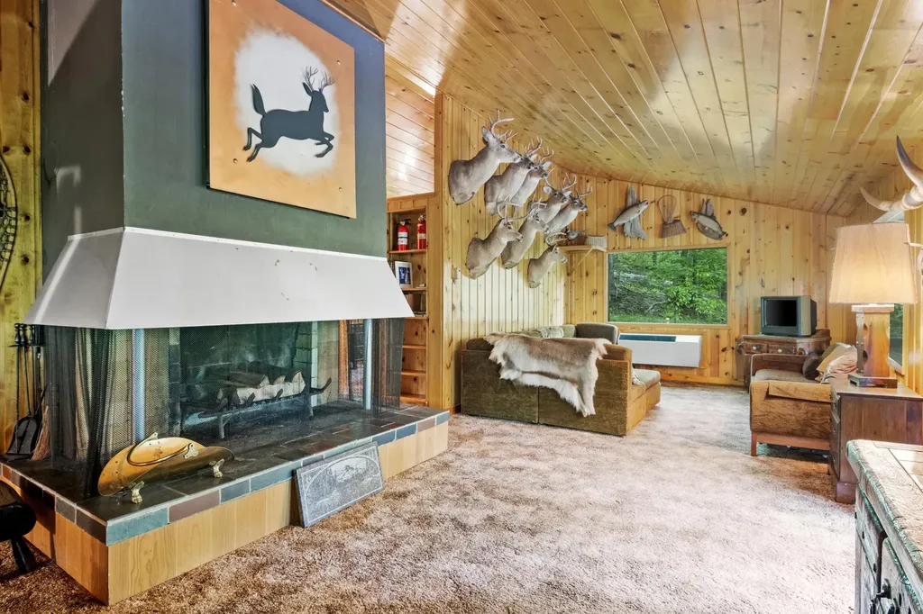 8401 S Sullivan Road Kasson Township MI 49621