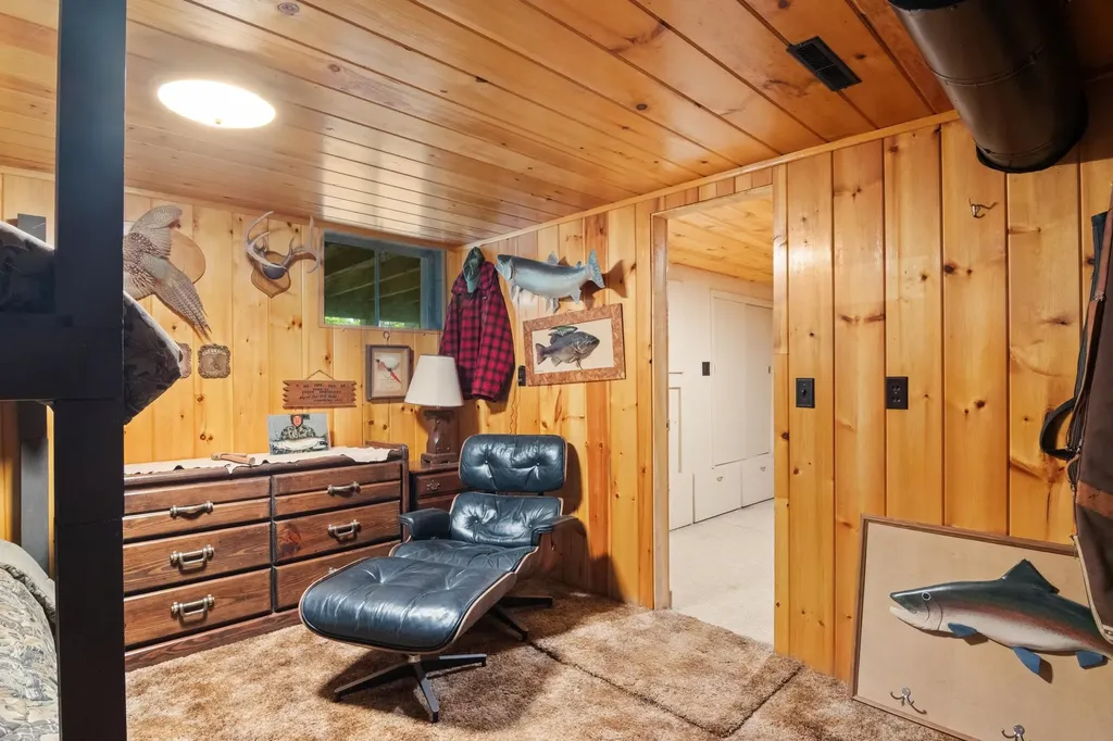 8401 S Sullivan Road Kasson Township MI 49621