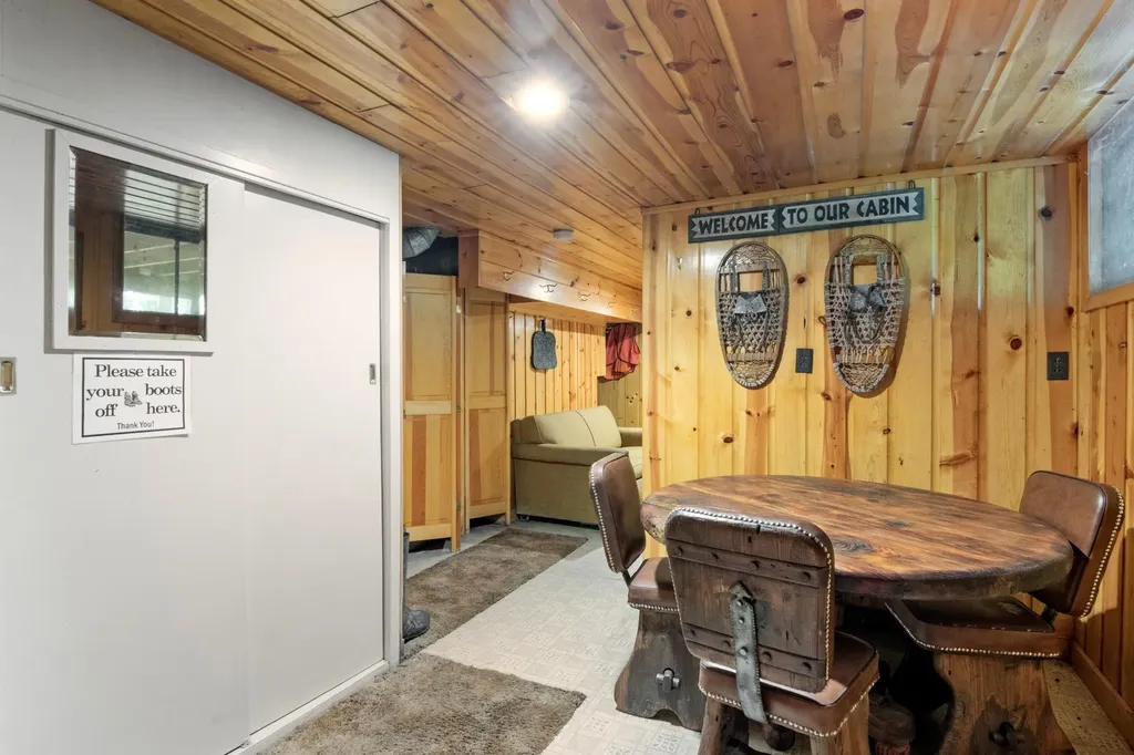 8401 S Sullivan Road Kasson Township MI 49621