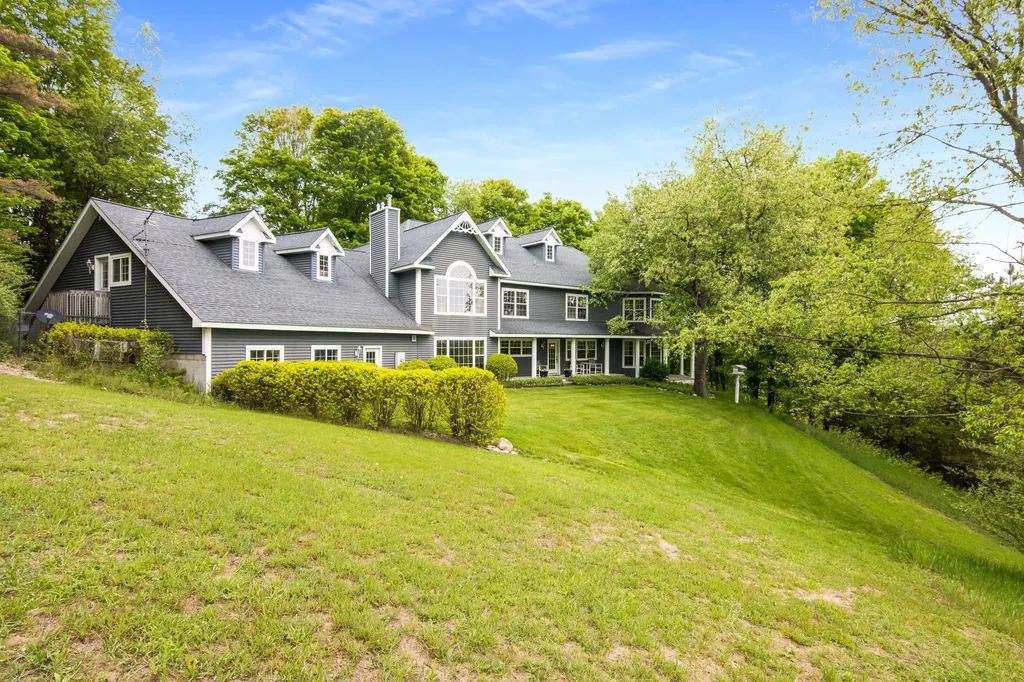 8401 S Sullivan Road Kasson Township MI 49621