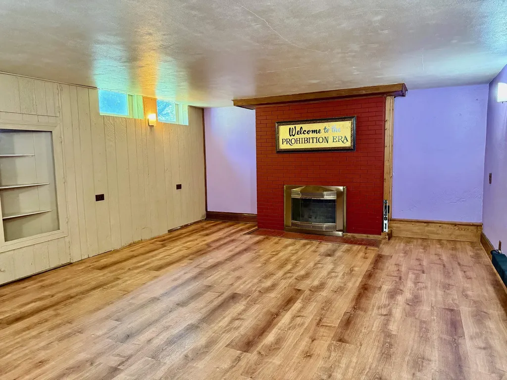 513 E Cass Street Cadillac City MI 49601